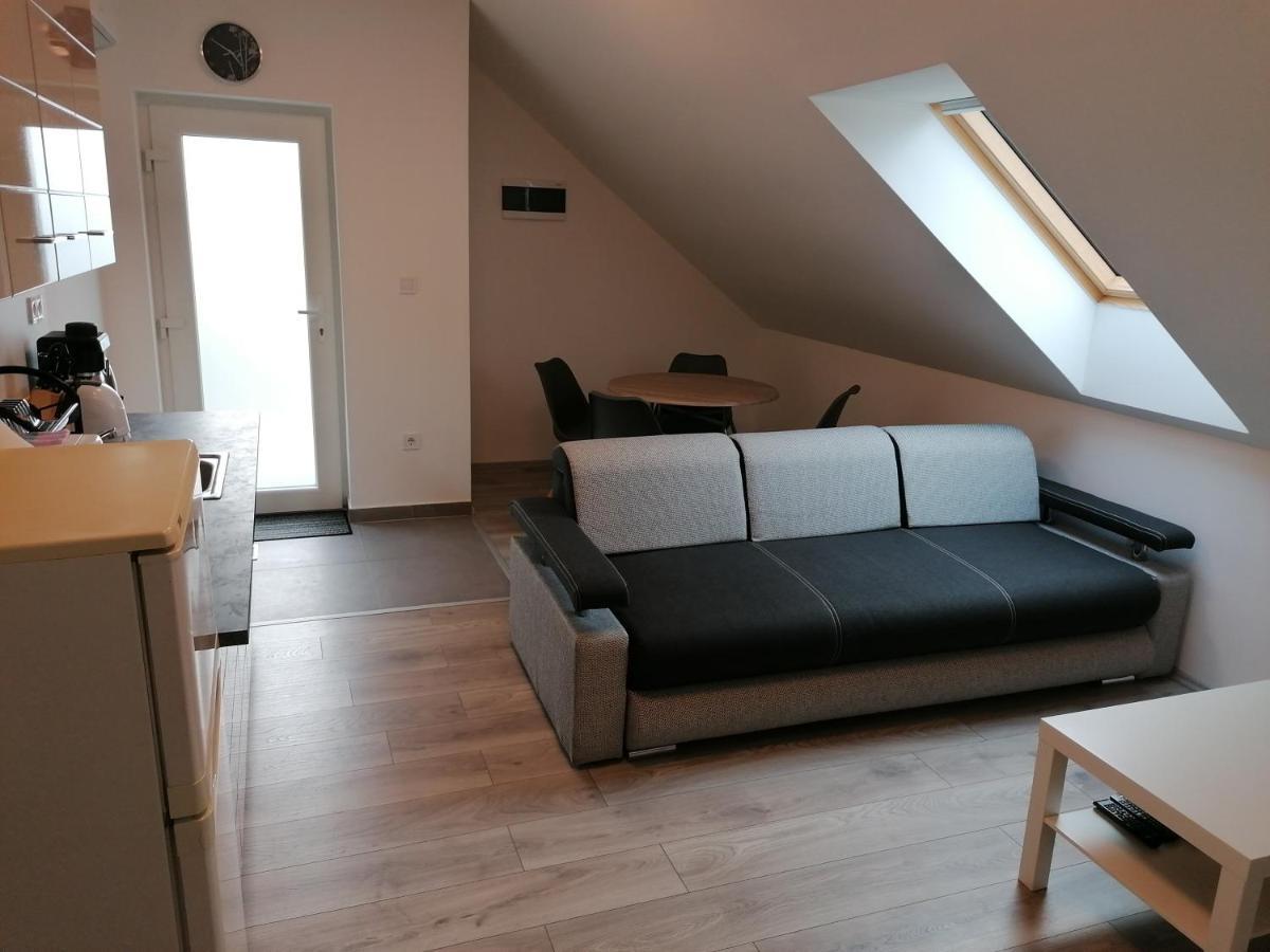 Mohacs Apartman Exterior photo