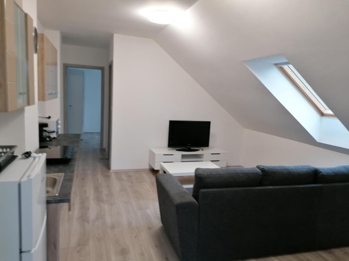 Mohacs Apartman Exterior photo