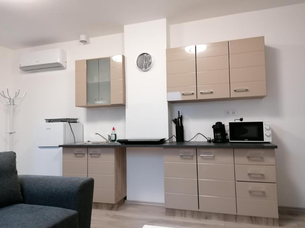 Mohacs Apartman Exterior photo